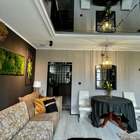 Pod Lwem Appartement Kościerzyna Buitenkant foto
