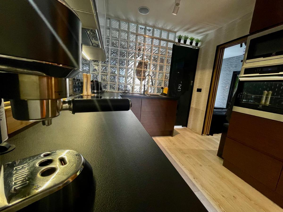 Pod Lwem Appartement Kościerzyna Buitenkant foto