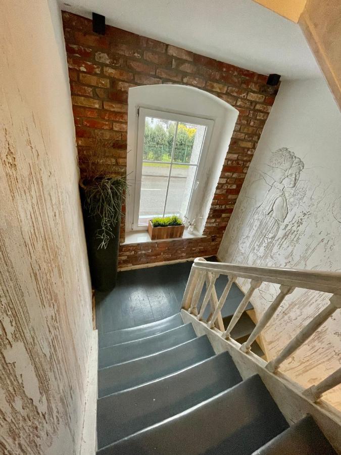 Pod Lwem Appartement Kościerzyna Buitenkant foto