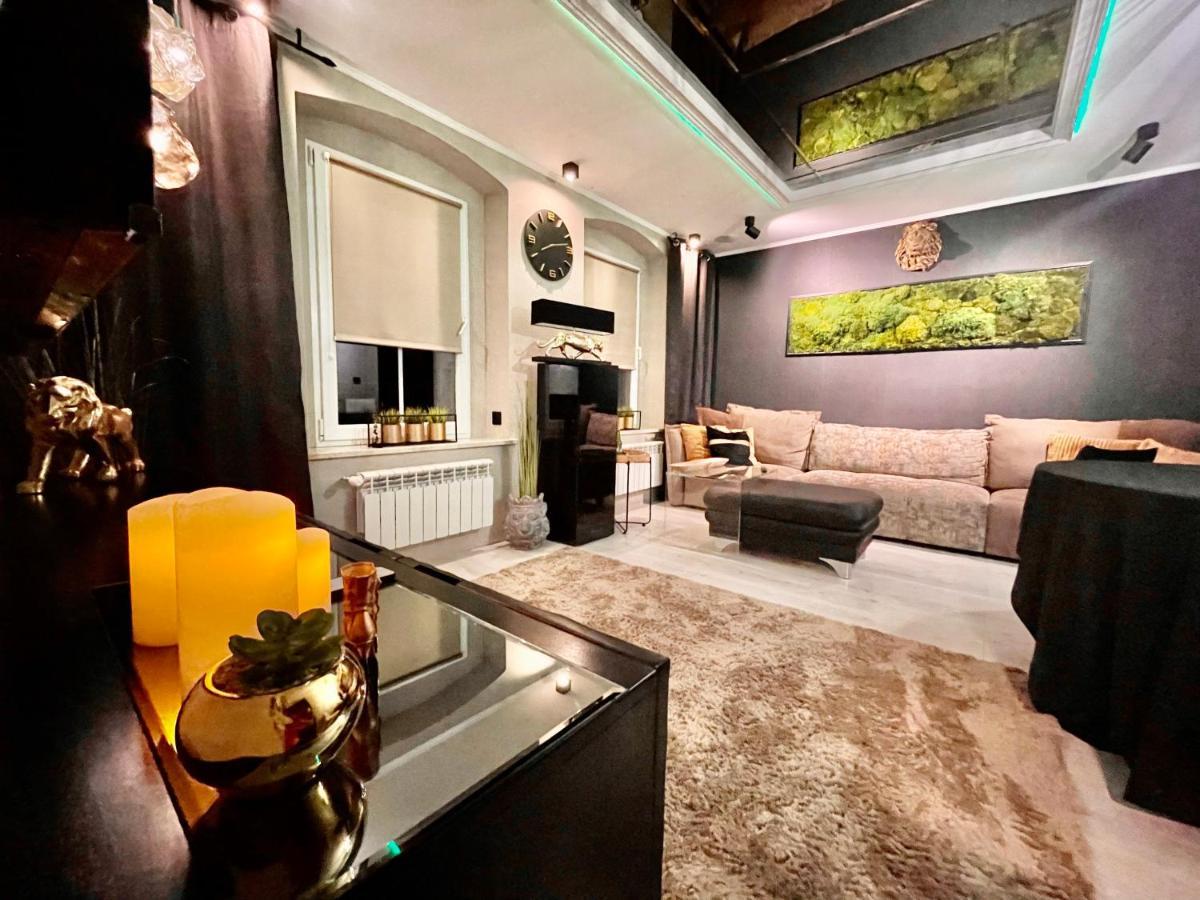 Pod Lwem Appartement Kościerzyna Buitenkant foto