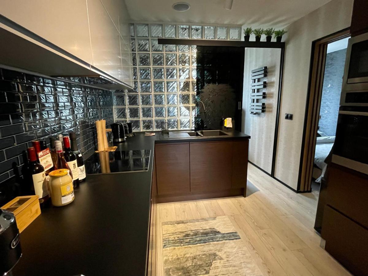 Pod Lwem Appartement Kościerzyna Buitenkant foto